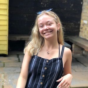 Meet your Posher, Kaitlyn